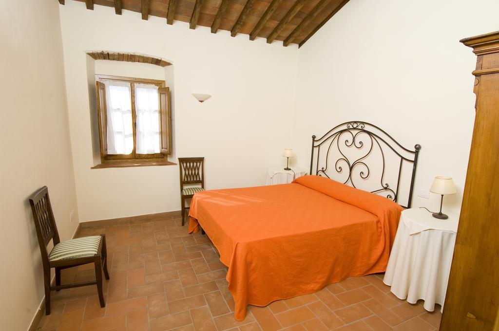 Agriturismo Campo Lungo San Donato in Poggio Quarto foto